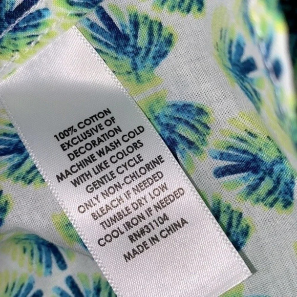 Crown & Ivy tropical top new with tags size 1X - Picture 6 of 6